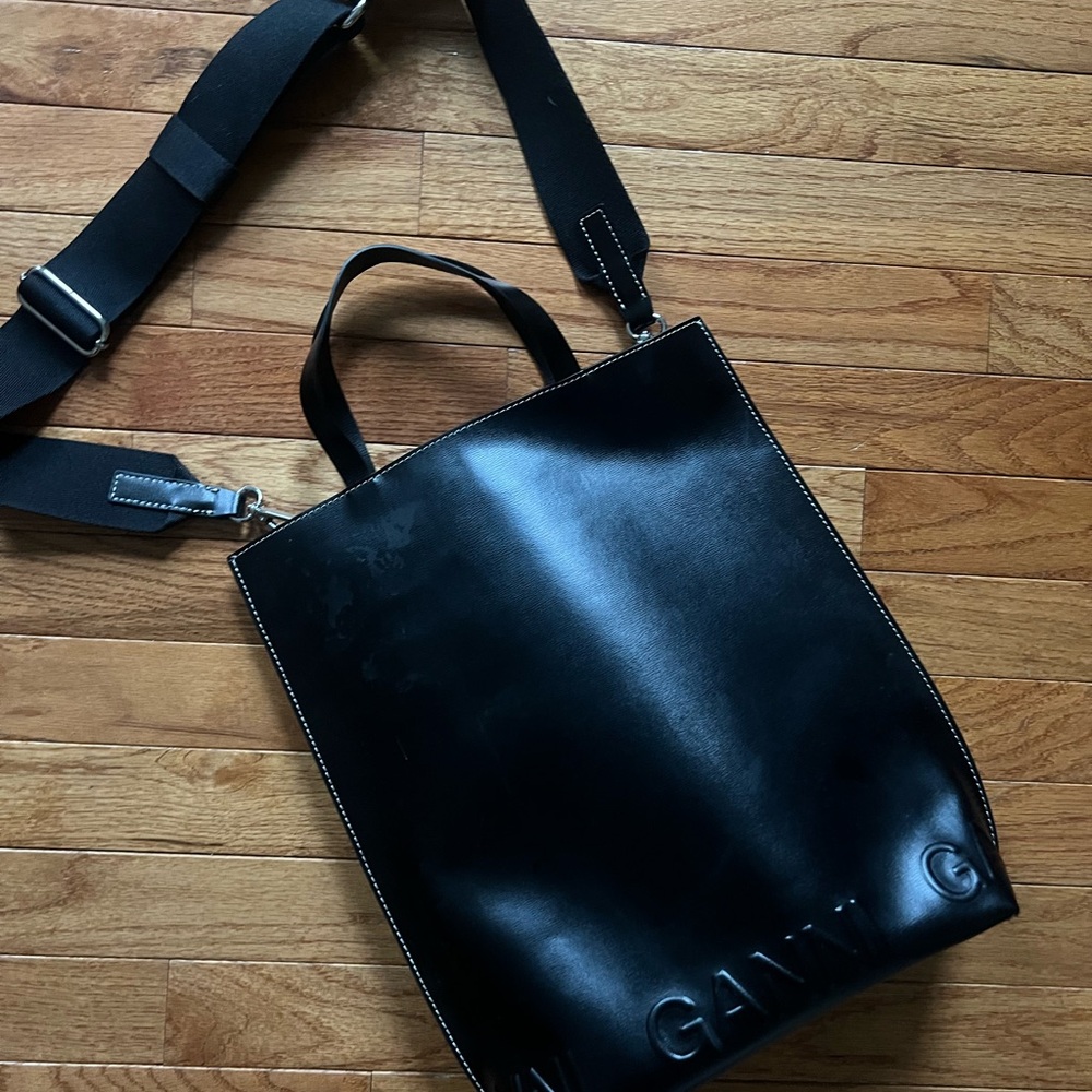 Ganni Black Messenger Bag Leather